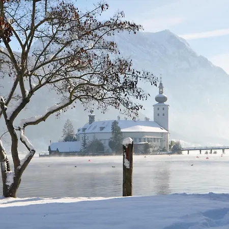 Lägenhet Ebenzweier